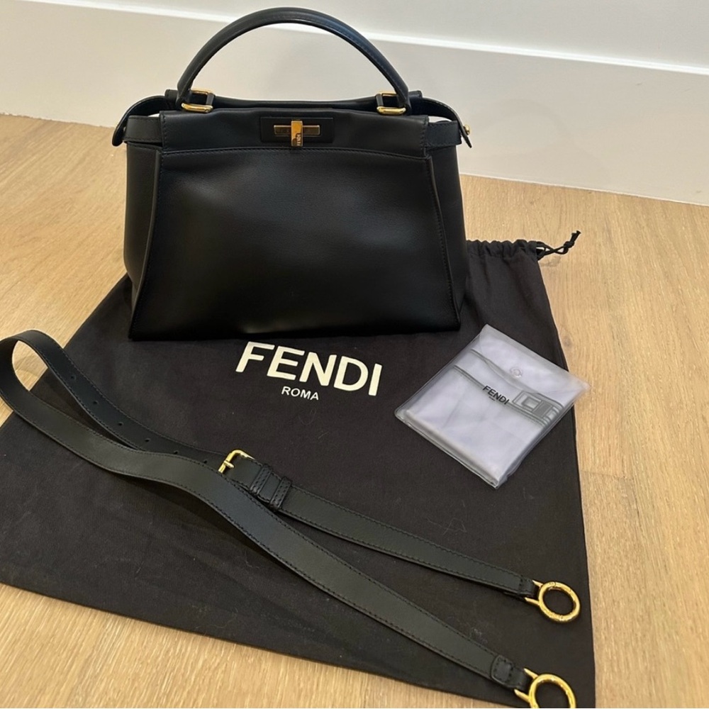 Fendi Peekaboo Black Leather Medium bag - missing shoulder strap